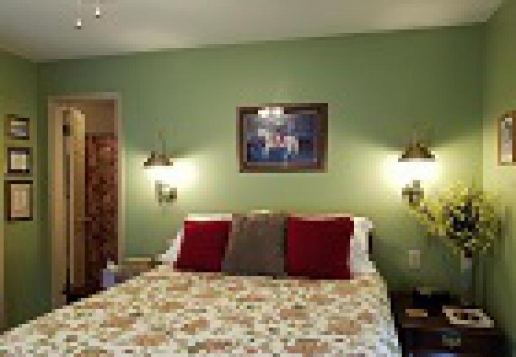 Aldrich House Bed & Breakfast Γουίλιαμσμπεργκ Δωμάτιο φωτογραφία